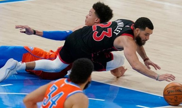 开云体育入口-单月14战13负！从去年的东部第二到加入摆烂大战