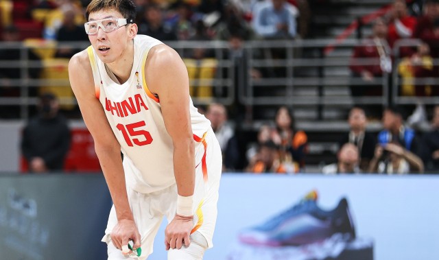 开云体育网址-中国男篮明天对阵中国台北男篮！周琦将担任本场比赛的解说嘉宾