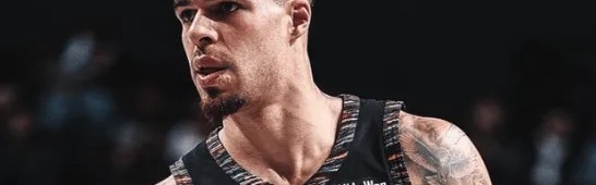 小波特本赛季第12次单场至少25分+5记三分，仅次于库里14次