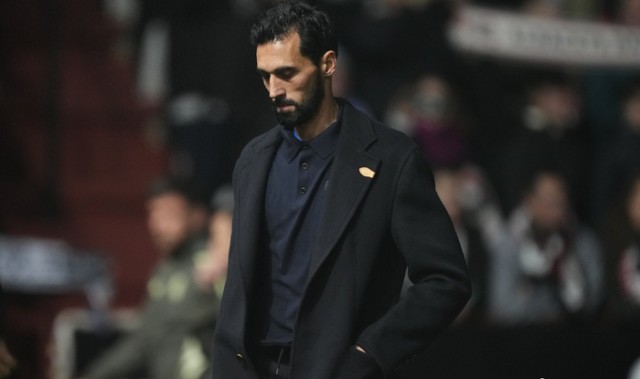 开云体育官网-皇马请不到名帅？穆里尼奥克洛普先后拒绝，阿莱格里辟谣执教传闻|何塞·穆里尼奥|本菲卡足球俱乐部|皇家马德里|安切洛蒂|阿韦洛亚_新浪体育_新浪新闻